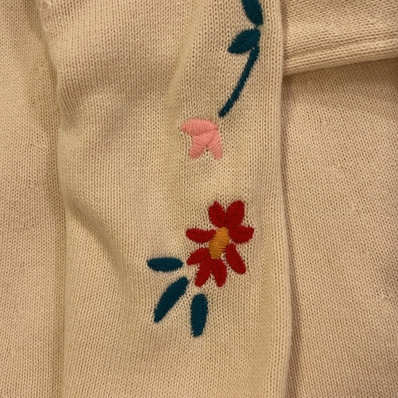 Size 10 Hanna Andersson embroidered dress, cream color. Soft - Picture 3 of 4